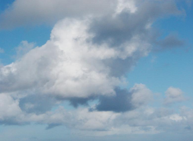 Free stock image of Clouds created by Bjorgvin