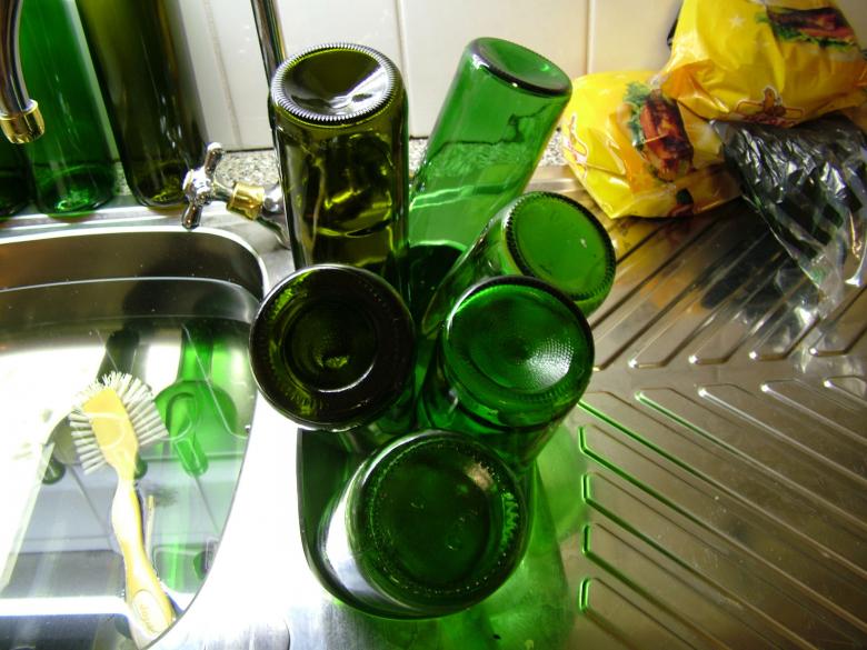 Free stock image of Green bottles created by ole kristen johansen