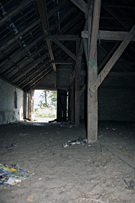 Free stock image of Abandoned Wooden Barn created by Bjorgvin
