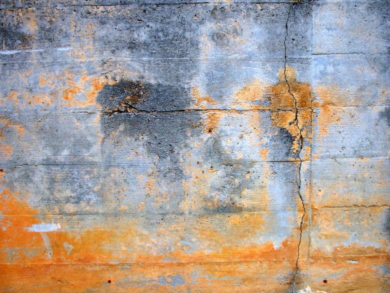 Free stock image of Cracked wall created by Darren Hester
