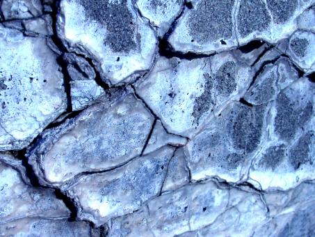 Free Stock Photo of Cracked wall