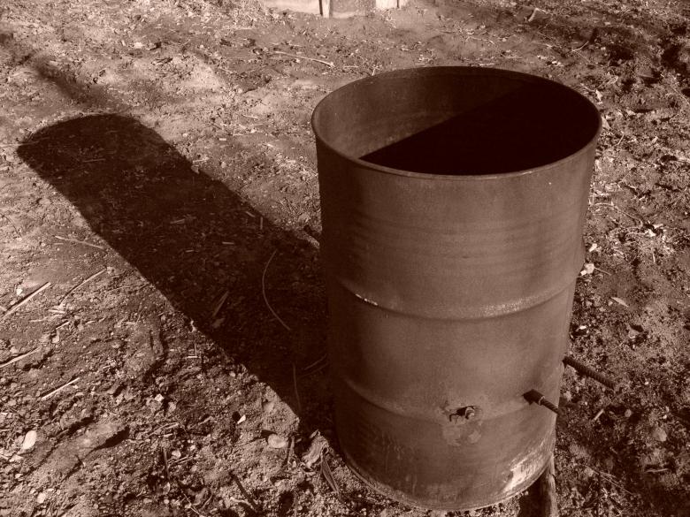Free stock image of Rusted barrel created by javier baranda