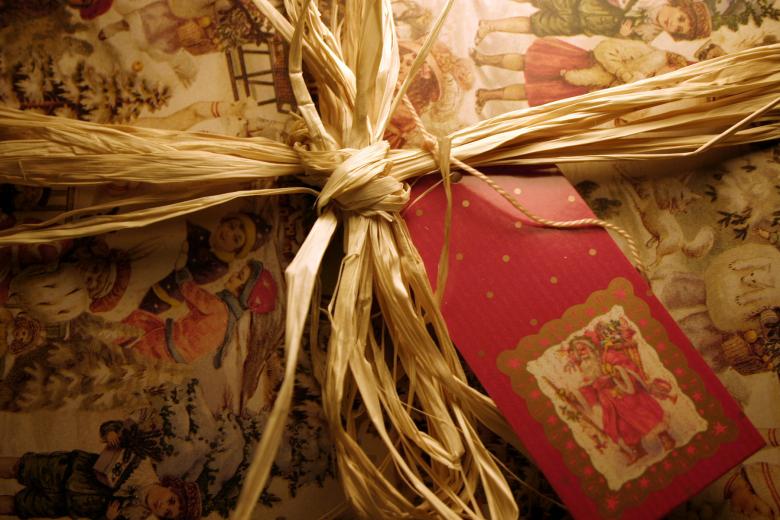 Free stock image of Gift wrapping created by Bjorgvin
