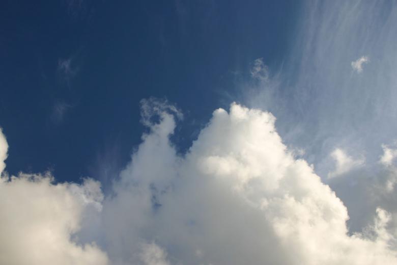 Free stock image of Clouds created by Bjorgvin