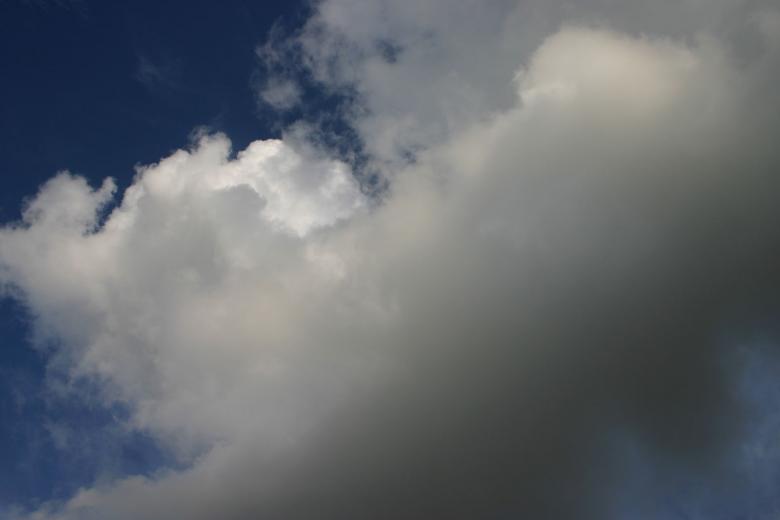 Free stock image of Clouds created by Bjorgvin
