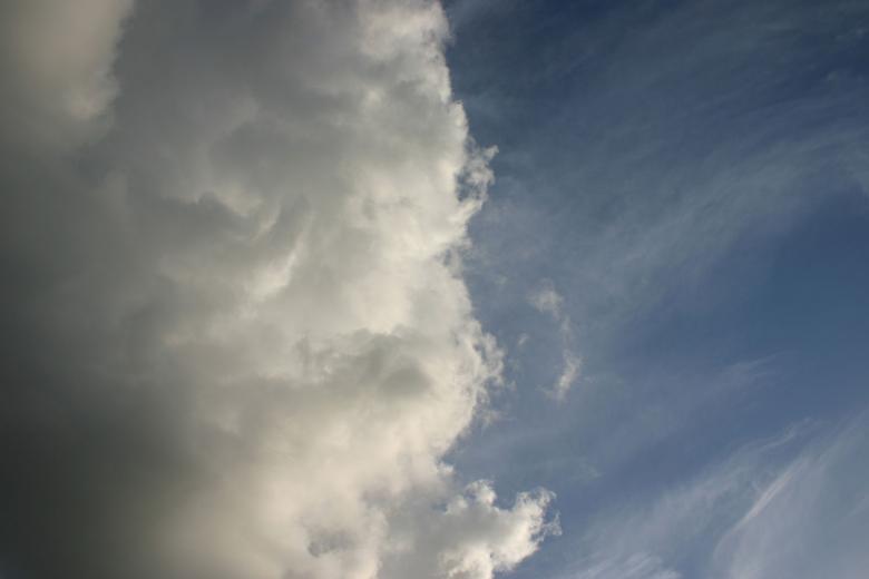 Free stock image of Clouds created by Bjorgvin