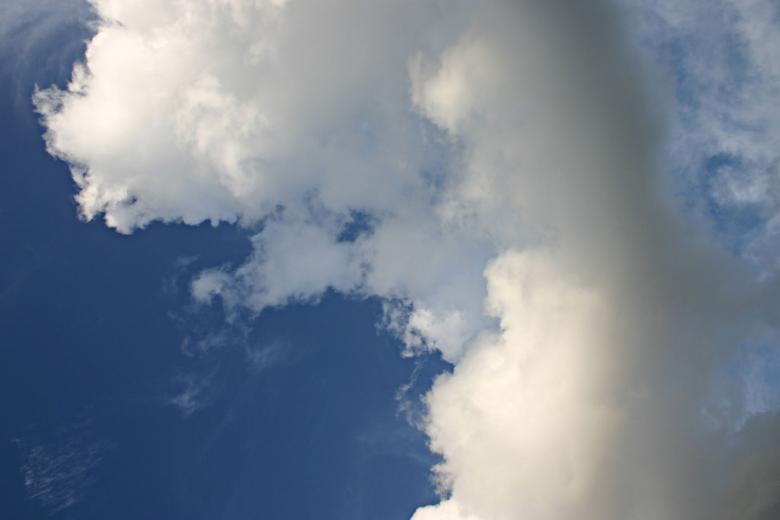 Free stock image of Clouds created by Bjorgvin