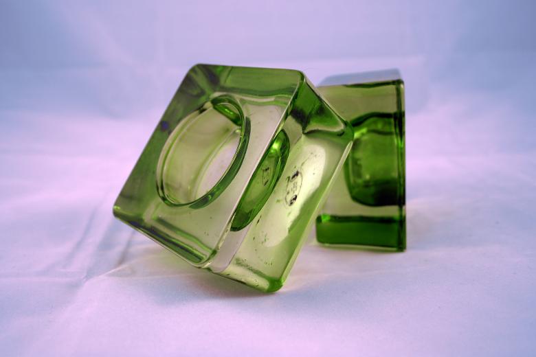 Free stock image of Green glass created by Bjorgvin