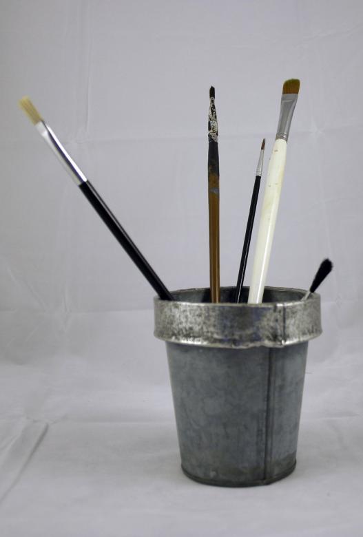 Free stock image of Paint brushes in tin can created by Bjorgvin