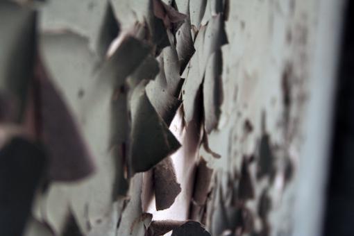 Free Stock Photo of Wall ripped open