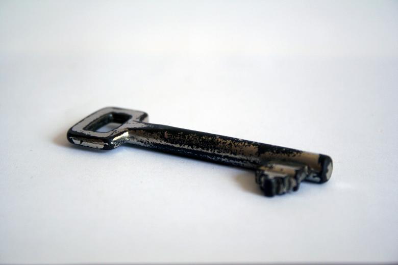 Free stock image of Rusted key created by damien van holten