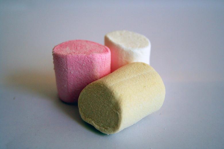 Free stock image of Candy created by damien van holten