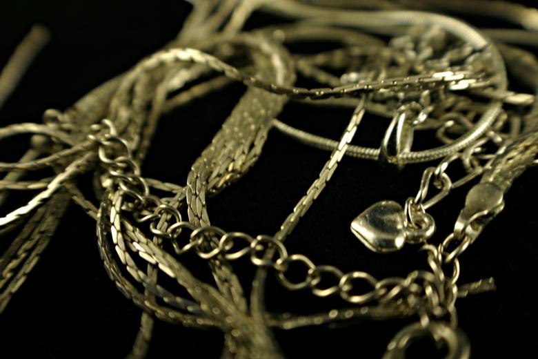 Free stock image of Mixed chains created by Bjorgvin