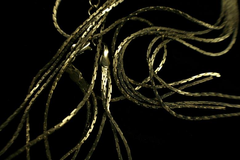 Free stock image of Golden Neclace created by Bjorgvin