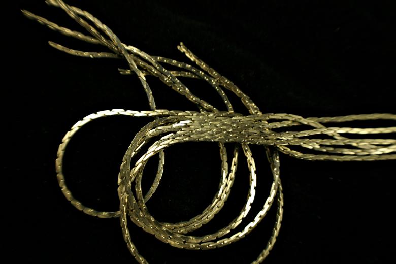 Free stock image of Golden Neclace created by Bjorgvin
