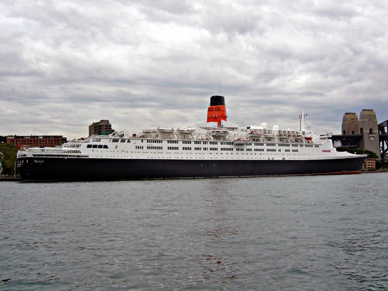 Free stock image of Queen Elizabeth 2 created by Osama Hasan Khan