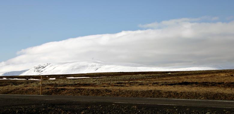 Free stock image of Iceland - Mountain landscape and clouds created by Bjorgvin