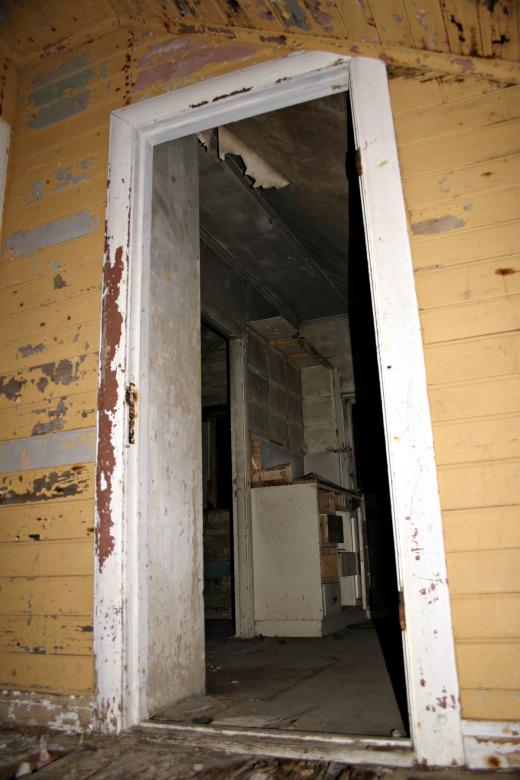 Free stock image of Old doorway created by Bjorgvin