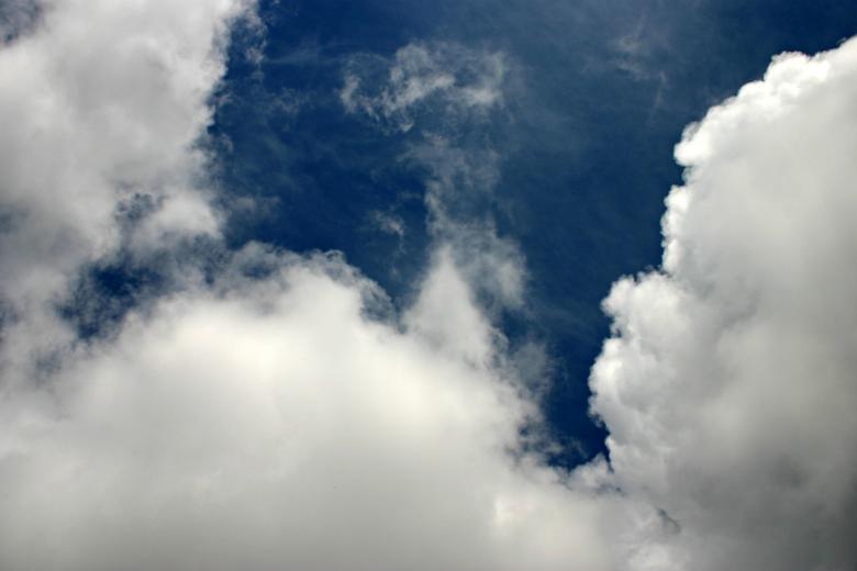 Free stock image of Cloudy sky created by Bjorgvin