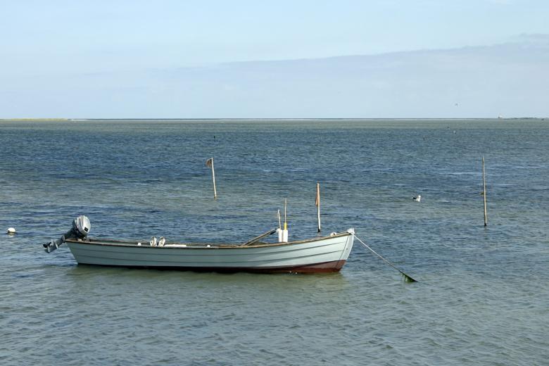 Free stock image of Boat at sea created by Bjorgvin