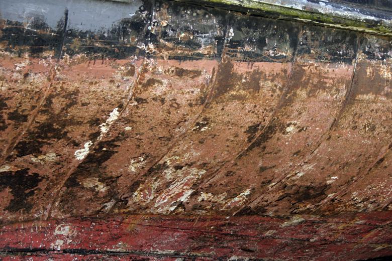 Free stock image of Dirty wood texture created by Bjorgvin