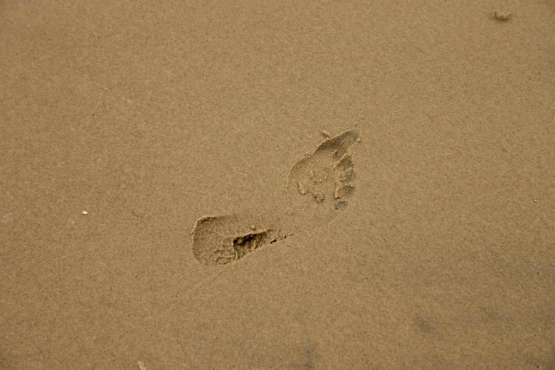 Free stock image of Footsteps created by Bjorgvin