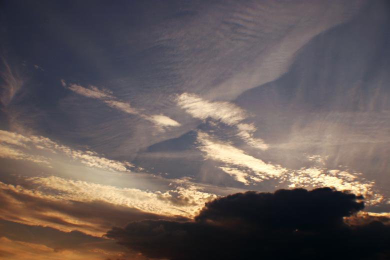 Free stock image of Clouds created by Bjorgvin