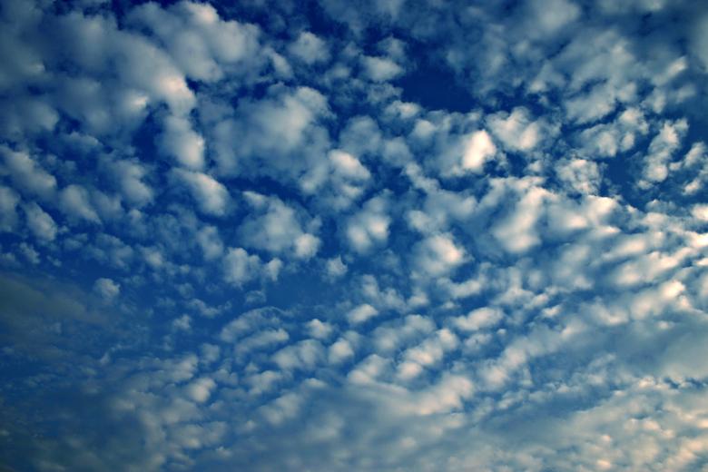 Free stock image of Clouds created by Bjorgvin