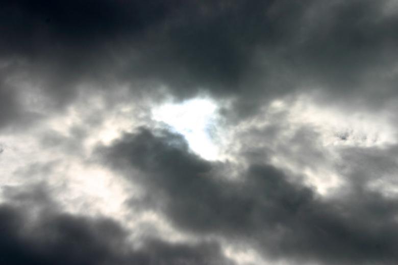 Free stock image of dark cloudy sky created by Bjorgvin