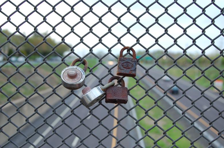 Free stock image of Rusted locks created by Mark Manalaysay