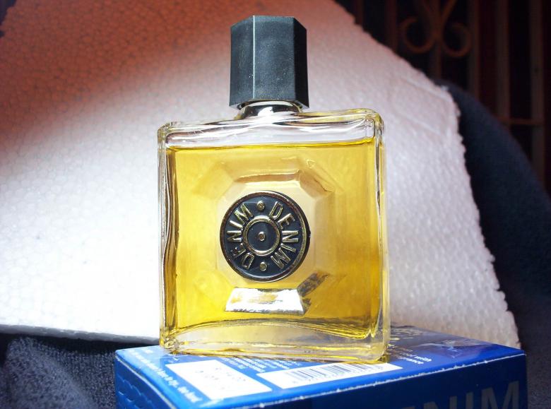 Free stock image of Aftershave created by vasantha Kumar