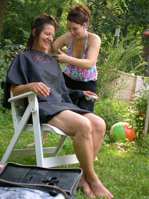 Free stock image of Outdoor Haircut created by Elliot Nevills