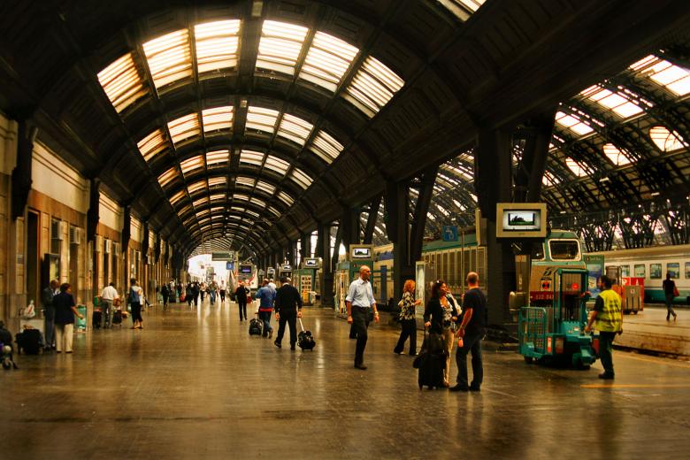 Free stock image of Station centralo Milan created by SimpleLine
