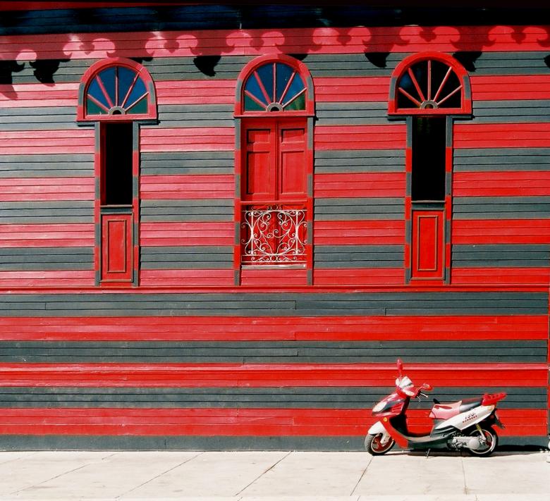 Free stock image of The red house created by Jesus Baez