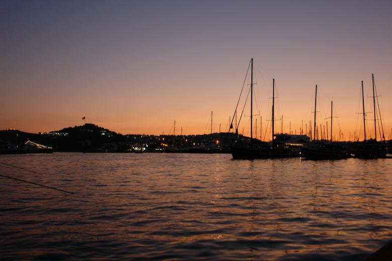 Free stock image of Night and sea created by onder aydogdu