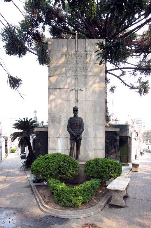Free stock image of Pablo Riccheri Statue created by Barbara Din