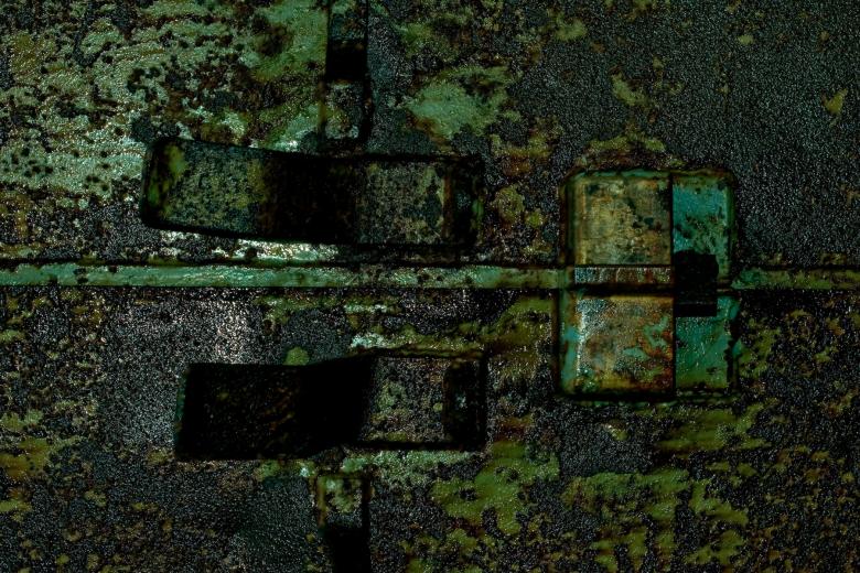 Free stock image of Wet metallic door created by Bjorgvin