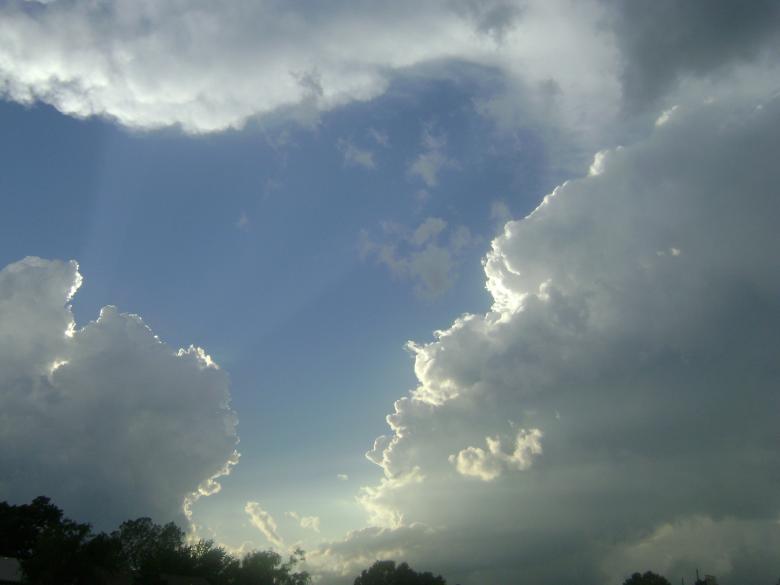 Free stock image of Sky and clouds created by Lokigrl616