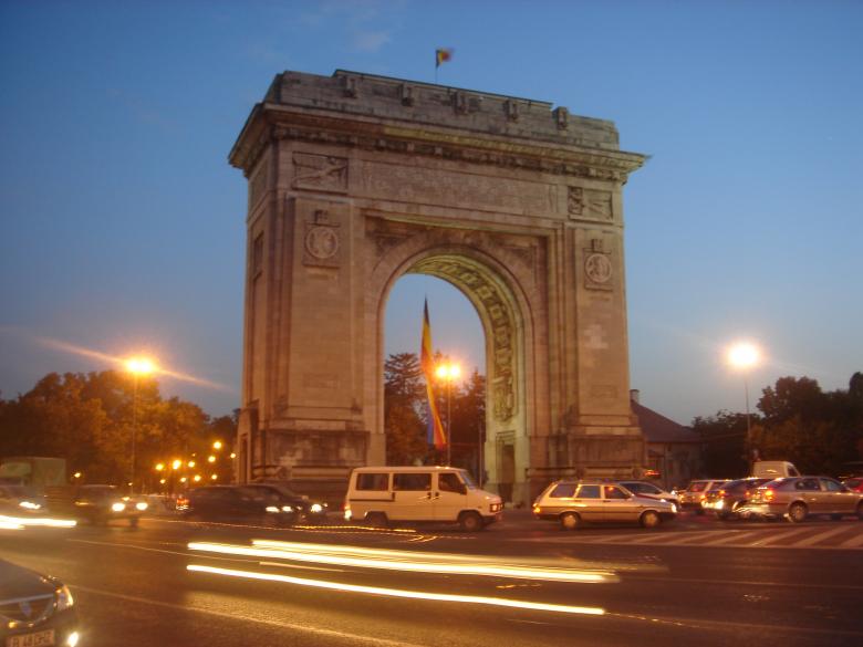 Free stock image of Bucharest at night created by lecock