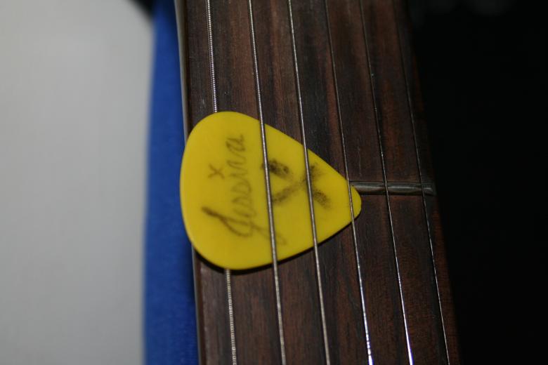 Free stock image of Yellow guitar pick created by Jessica Moreno