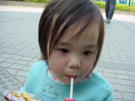 Free Stock Photo of Lovely kid