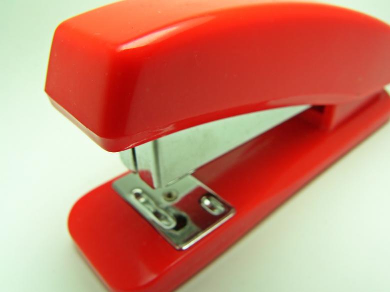 Free stock image of Red stapler created by homero chapa