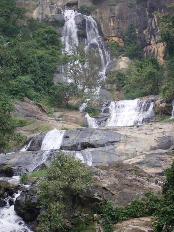 Free stock image of Waterfalls in Sri Lanka created by Sahan Ishara