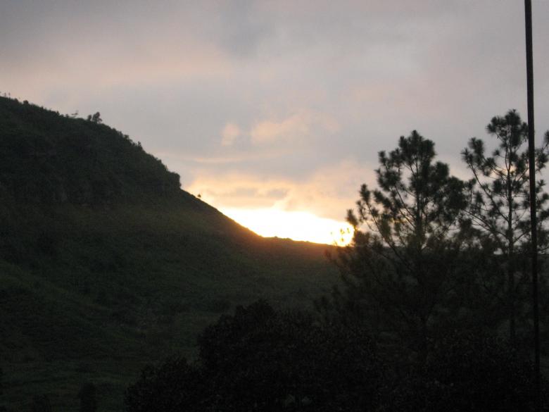 Free stock image of Sunset created by Nirodha Abeywardana