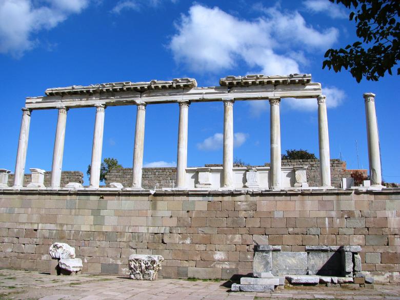 Free stock image of Pergamon Columns created by Yuliy Ganev