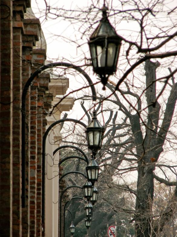 Free stock image of Street colonial lamps created by Barbara Din