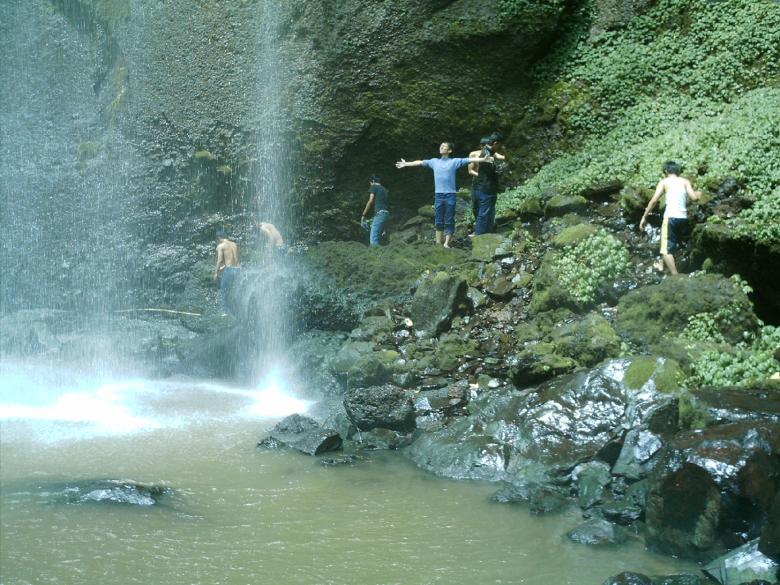 Free stock image of People Under The Waterfall created by voldevis