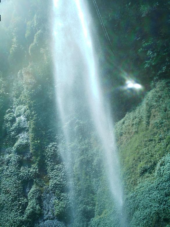 Free stock image of Waterfall created by voldevis