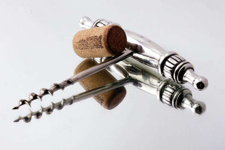 Free stock image of Cork screwer created by Photomaryke