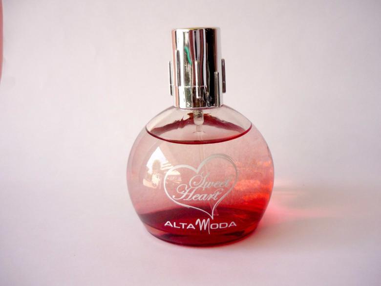 Free stock image of Sweet Heart created by Bilal Aslam